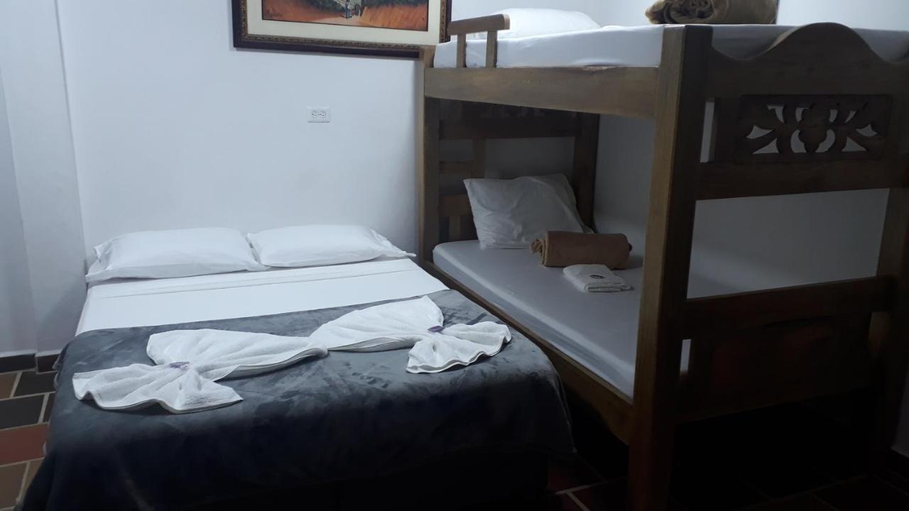 Hotel Estaciones Guatapé Eksteriør billede